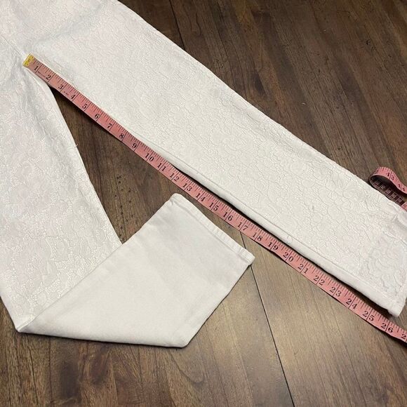 J Brand Ruby Stovepipe Jeans - Picture 12 of 15